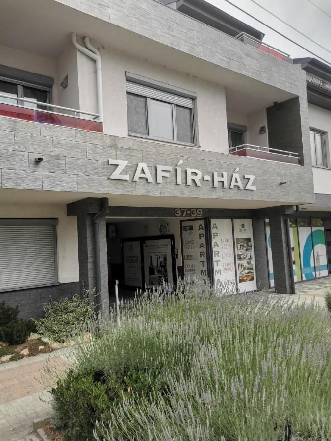 Szabo Apartman Sárvár 外观 照片