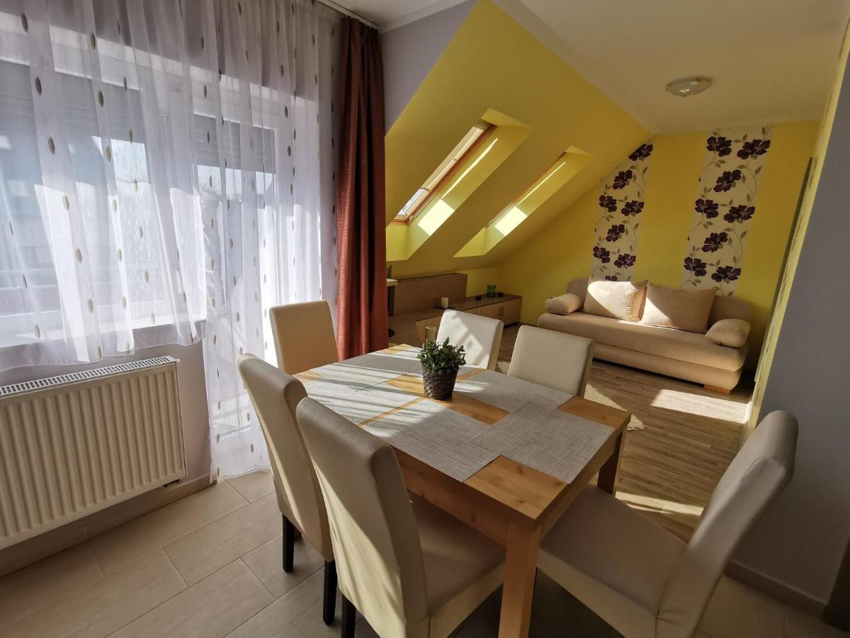 Szabo Apartman Sárvár 外观 照片